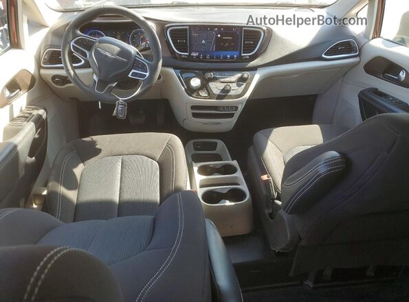 2C4RC1CG3NR163011 2022 CHRYSLER VOYAGER Burgundy Vista del salpicadero