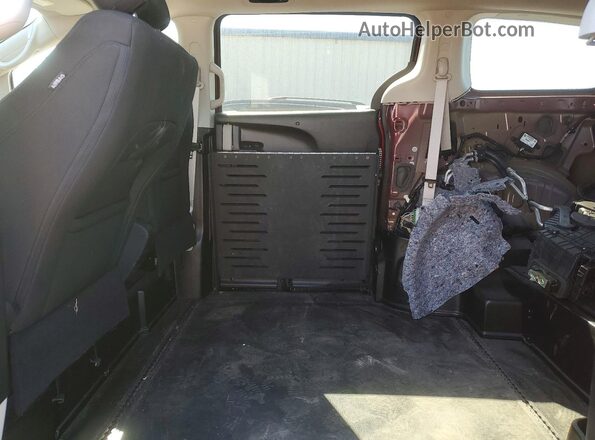 2C4RC1CG3NR163011 2022 CHRYSLER VOYAGER Burgundy Vista interior trasera