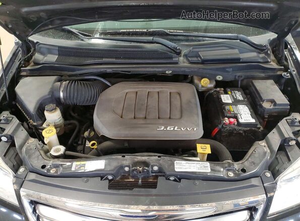 2C4RC1CG5GR190911 2016 CHRYSLER TOWN Black Widok komory silnika