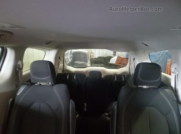 2C4RC1CG5NR203802 2022 CHRYSLER VOYAGER Серый Вид задних сидений