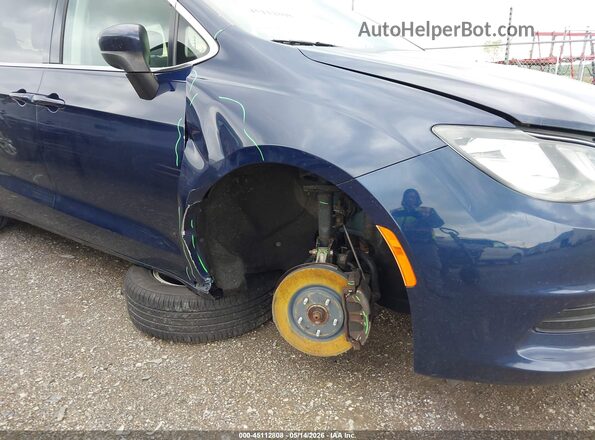 2C4RC1CG6JR188611 2018 CHRYSLER PACIFICA Синий Вид спереди