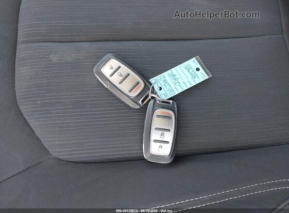 2C4RC1CG6MR577785 2021 CHRYSLER VOYAGER Серебряный Вид панели приборов