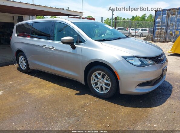 2C4RC1CG6MR577785 2021 CHRYSLER VOYAGER Серебряный Передняя правая четверть