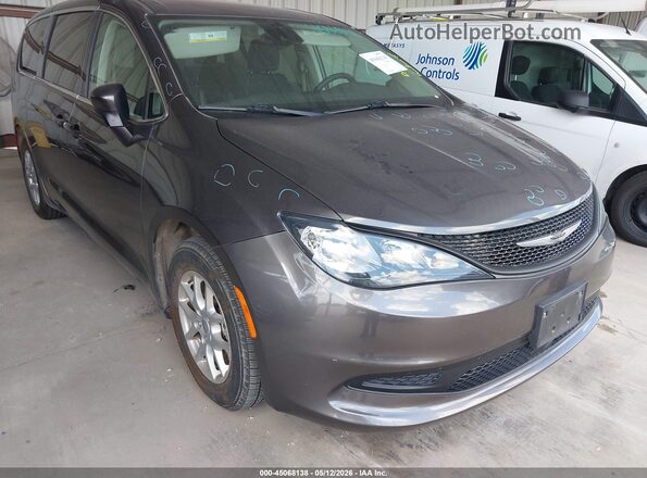 2C4RC1CG6PR563762 2023 CHRYSLER VOYAGER Серый Передняя правая четверть