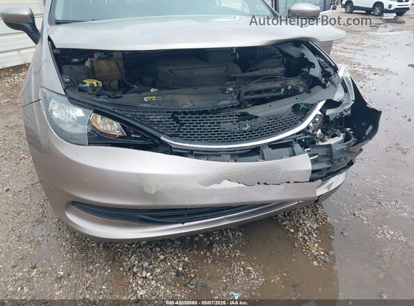 2C4RC1CG7HR622027 2017 CHRYSLER PACIFICA Бежевый Вид спереди