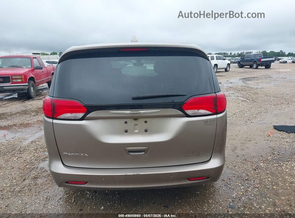 2C4RC1CG7HR622027 2017 CHRYSLER PACIFICA Бежевый 