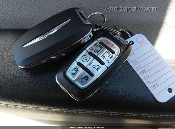 2C4RC1CG7NR132389 2022 CHRYSLER VOYAGER Красный Вид панели приборов