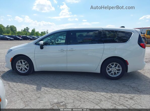 2C4RC1CG8NR146639 2022 CHRYSLER VOYAGER Белый Панорамный вид салона 360°