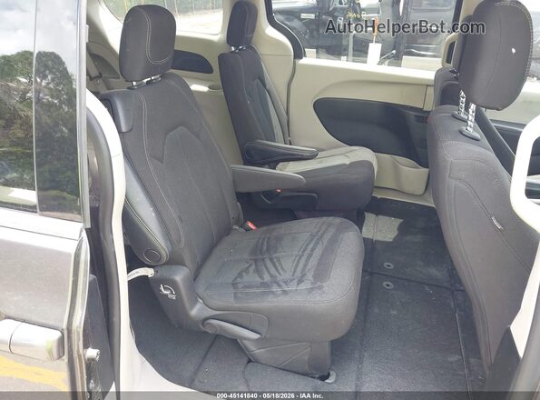 2C4RC1CG8PR529788 2023 CHRYSLER VOYAGER Gray Вид наклейки з VIN-кодом