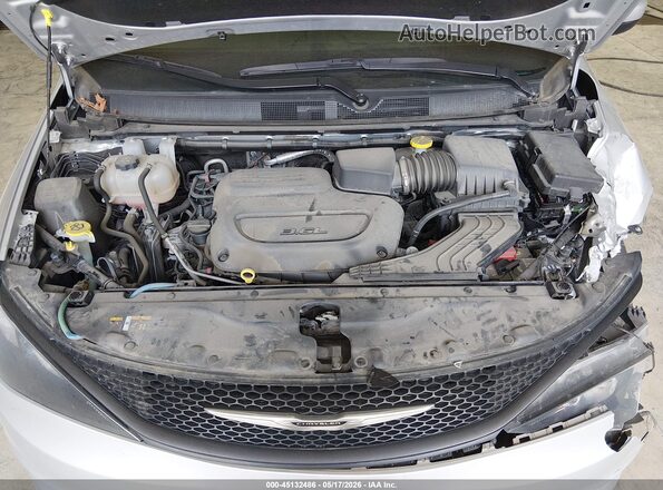 2C4RC1CG8PR591191 2023 CHRYSLER VOYAGER Серебряный Вид сзади