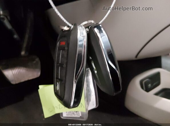 2C4RC1CG8PR591191 2023 CHRYSLER VOYAGER Серебряный Вид панели приборов