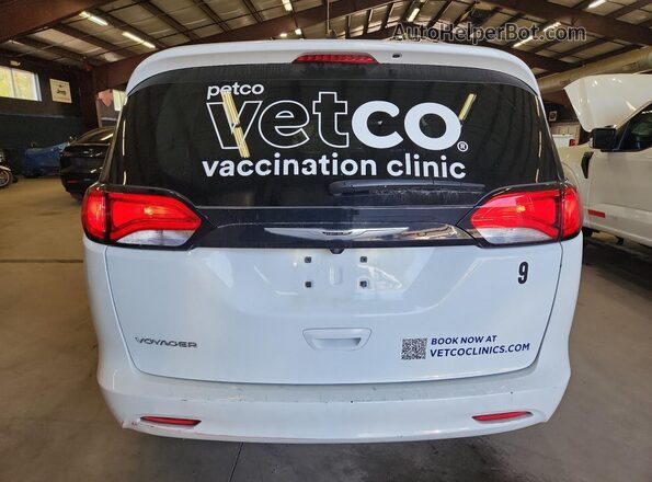 2C4RC1CG8RR108284 2024 CHRYSLER VOYAGER Белый Панорамный вид салона 360°