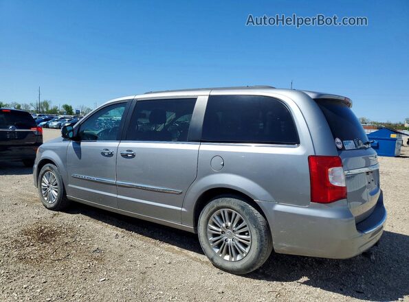 2C4RC1CG9GR306403 2016 CHRYSLER TOWN Серебряный Задняя левая четверть