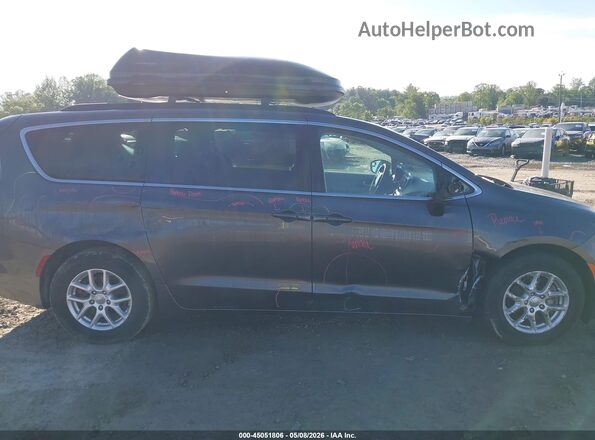 2C4RC1DG1LR216610 2020 CHRYSLER VOYAGER Серый Вид задней части салона