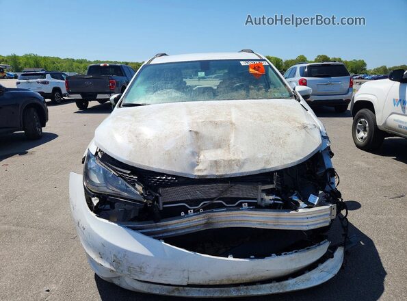 2C4RC1DG9LR182268 2020 CHRYSLER VOYAGER White Widok z przodu