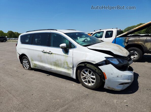 2C4RC1DG9LR182268 2020 CHRYSLER VOYAGER White Przód prawy
