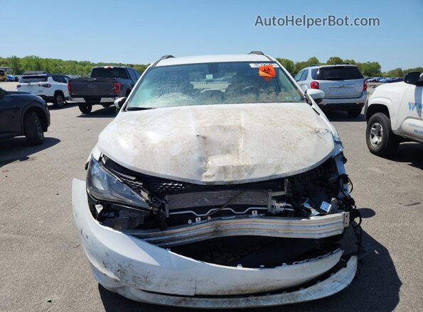 2C4RC1DG9LR182268 2020 CHRYSLER VOYAGER White Widok wnętrza 360 stopni