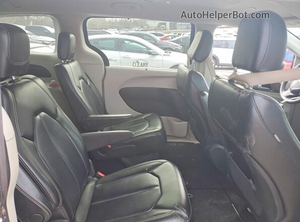 2C4RC1DG9LR185445 2020 CHRYSLER VOYAGER Burgundy უკანა სალონის ხედი
