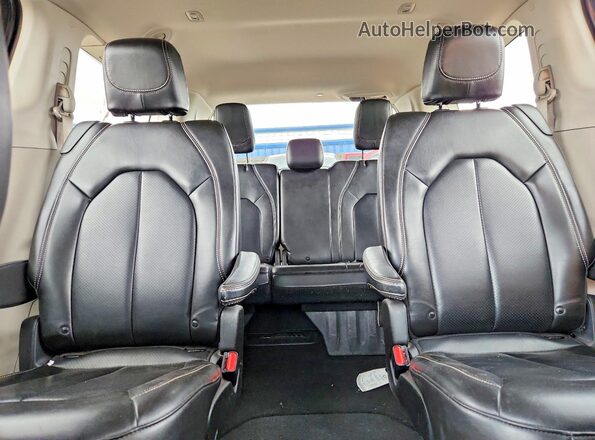 2C4RC1DGXLR265823 2020 CHRYSLER VOYAGER Серый Вид задних сидений