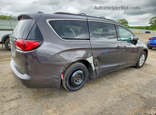 2C4RC1DGXLR265823 2020 CHRYSLER VOYAGER Серый Задняя правая четверть