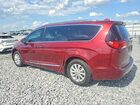 2017 Chrysler Pacifica Touring L Plus Red vin: 2C4RC1EG0HR669963