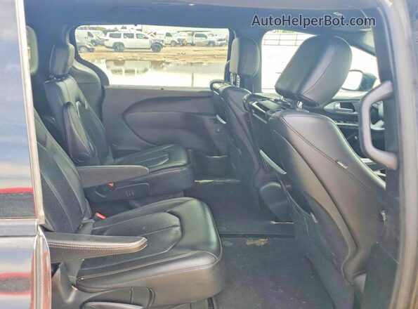 2C4RC1EG0JR351752 2018 CHRYSLER PACIFICA Black Vista interior trasera