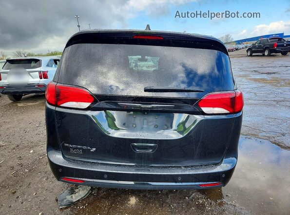 2C4RC1EG1JR237579 2018 CHRYSLER PACIFICA Черный Вид сзади