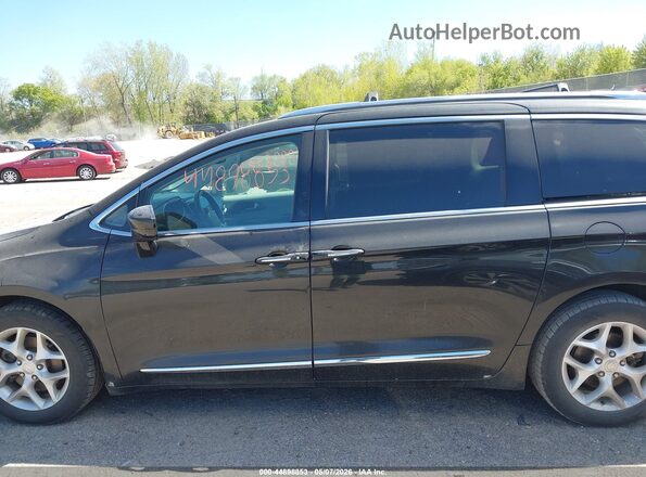 2C4RC1EG1JR268816 2018 CHRYSLER PACIFICA Серый Панорамный вид салона 360°