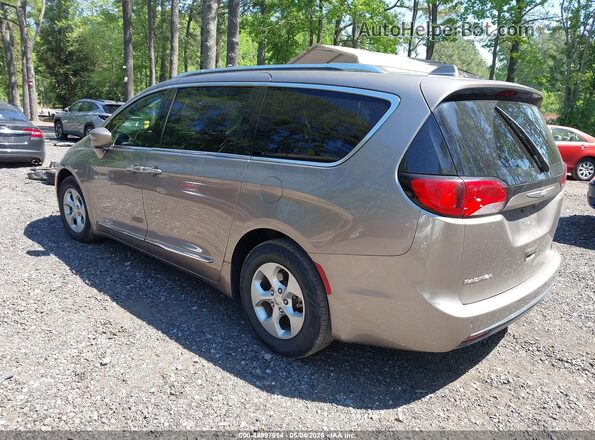2C4RC1EG2HR554975 2017 CHRYSLER PACIFICA Золотой Задняя левая четверть