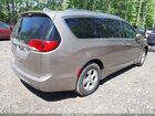2017 Chrysler Pacifica Touring-l Plus Золотой vin: 2C4RC1EG2HR554975
