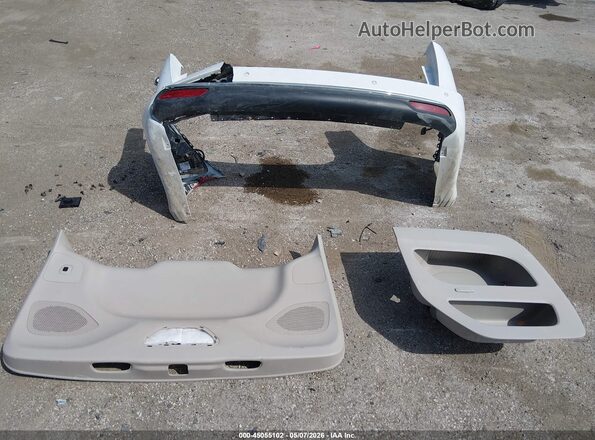 2C4RC1EG2HR622319 2017 CHRYSLER PACIFICA Белый Вид щитка приборов