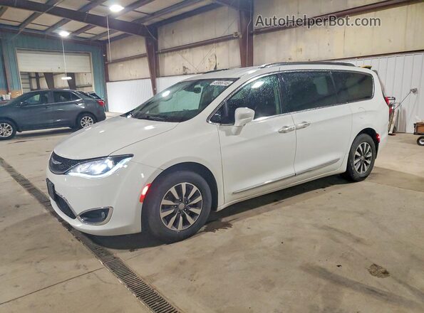 2C4RC1EG2LR145951 2020 CHRYSLER PACIFICA Белый Передняя левая четверть
