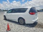 2019 Chrysler Pacifica Touring L Plus White vin: 2C4RC1EG3LR197671
