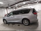 2018 Chrysler Pacifica Touring L Plus Silver vin: 2C4RC1EG5JR318326