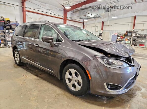 2C4RC1EG7HR770532 2017 CHRYSLER PACIFICA Gray Przód prawy