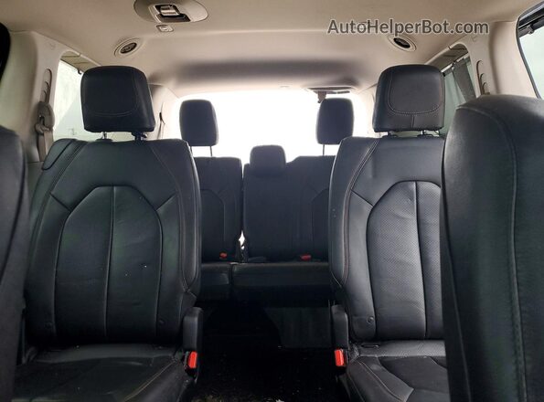 2C4RC1EG8HR771852 2017 CHRYSLER PACIFICA Black Widok tylnych siedzeń