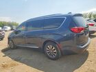 2020 Chrysler Pacifica Touring L Plus Blue vin: 2C4RC1EG9LR108010