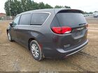 2018 Chrysler Pacifica Touring Plus Gray vin: 2C4RC1FG1JR133057