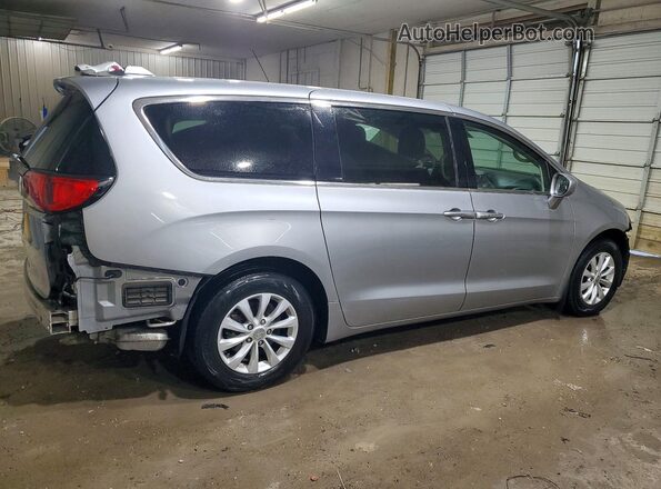2C4RC1FG1JR354089 2018 CHRYSLER PACIFICA Серебряный Задняя правая четверть