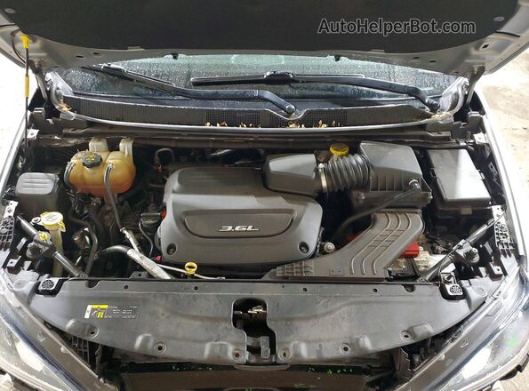 2C4RC1FG1JR354089 2018 CHRYSLER PACIFICA Серебряный Вид подкапотного пространства