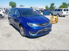 2019 Chrysler Pacifica Touring Plus Blue vin: 2C4RC1FG1KR613987