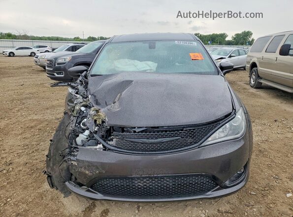 2C4RC1FG1KR653261 2019 CHRYSLER PACIFICA Угольный Вид спереди