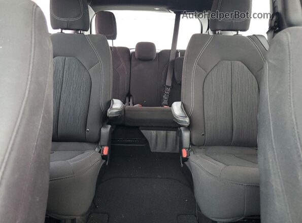 2C4RC1FG2KR609639 2019 CHRYSLER PACIFICA Gray Вид задніх сидінь