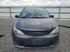 2019 Chrysler Pacifica Touring Plus Gray vin: 2C4RC1FG2KR609639