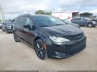 2018 Chrysler Pacifica Touring Plus Black vin: 2C4RC1FG3JR356717