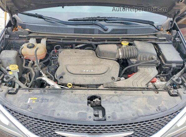 2C4RC1FG4JR123428 2018 CHRYSLER PACIFICA Черный Вид подкапотного пространства