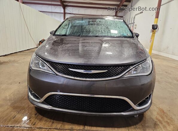 2C4RC1FGXJR278890 2018 CHRYSLER PACIFICA Gray Widok wnętrza 360 stopni
