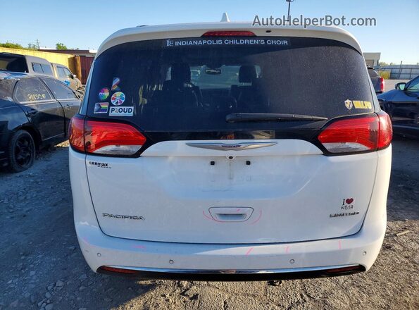 2C4RC1GG0JR251762 2018 CHRYSLER PACIFICA Белый Вид сзади