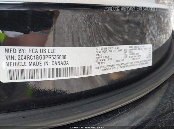 2C4RC1GG0PR535000 2023 CHRYSLER PACIFICA Black Widok komory silnika
