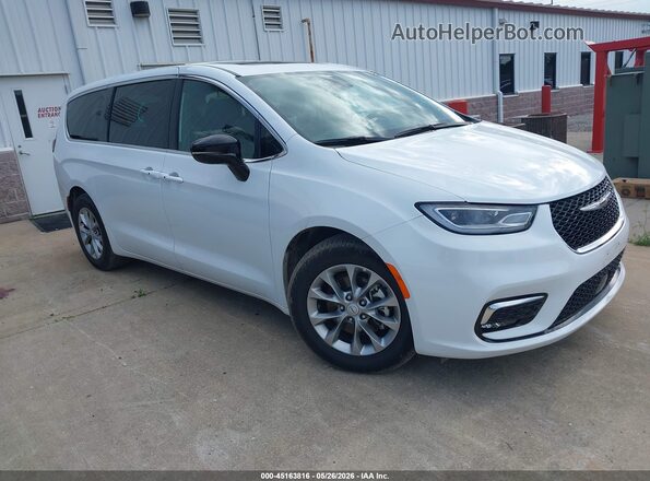 2C4RC1GG0TR208140 2026 CHRYSLER PACIFICA Белый Передняя правая четверть